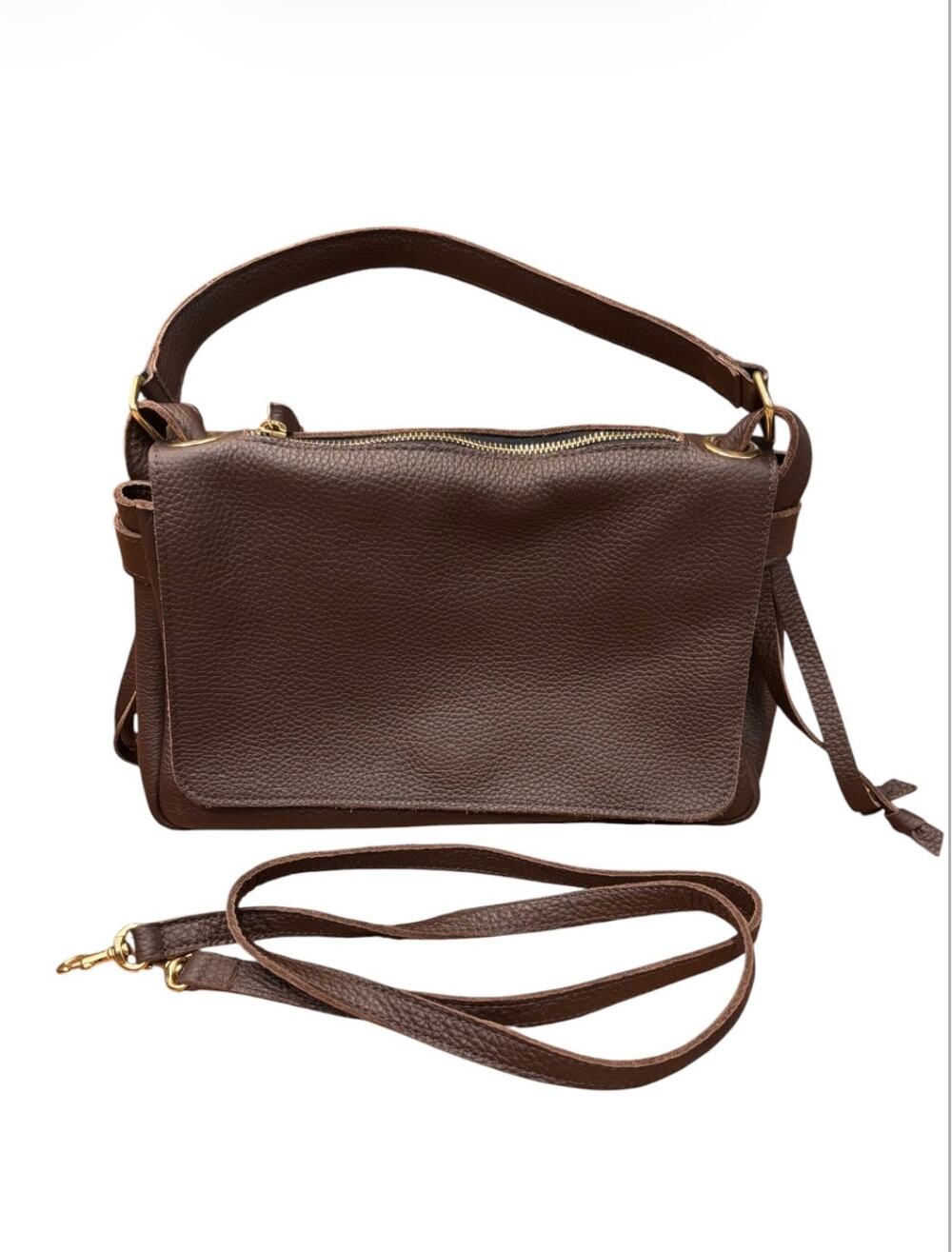 Oliveve brown pebbled soft leather hand bag shoulder bag. Flap front, extra stra